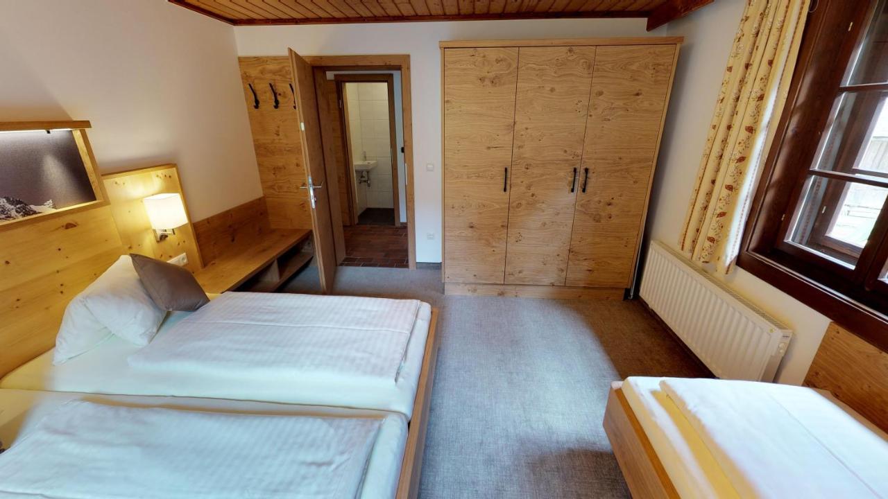 Familienparadies Wolfgangbauer ไฮลิเกนบลูท ภายนอก รูปภาพ